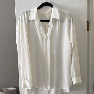 Classic White Long-Sleeve Button-Front Shirt